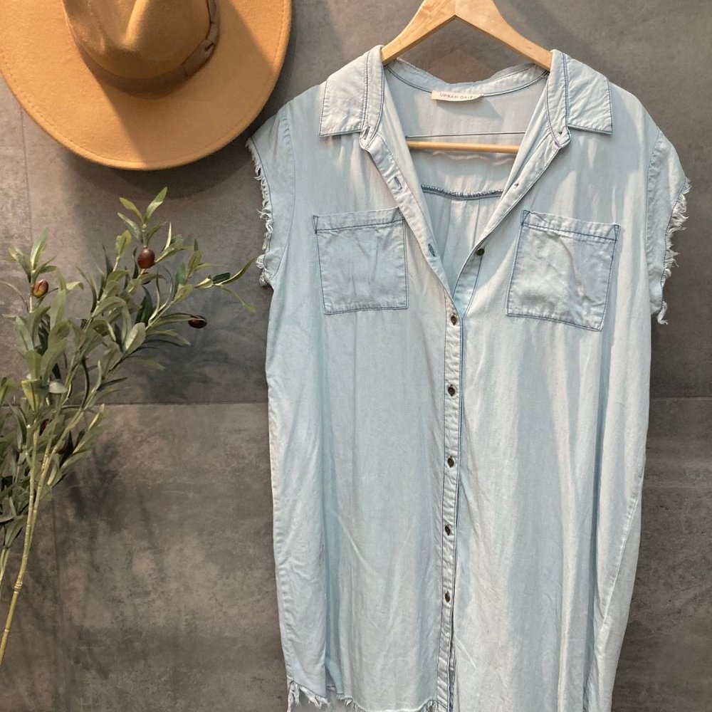 Urban Daizy size medium. Super cute. Great condition